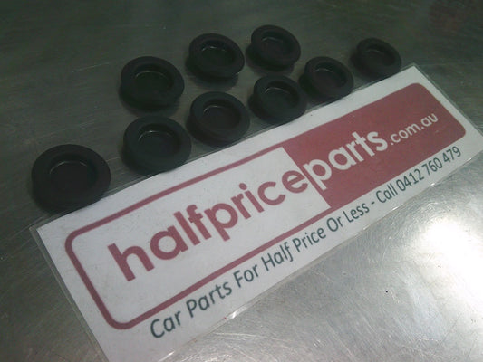 Holden VE/VF Commodore Genuine Universal Firewall / Dash Body Plug (SOLD AS PACK OF 9) New Part