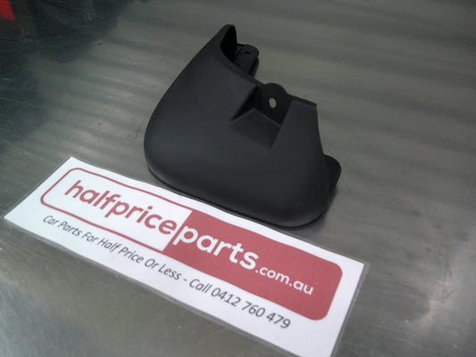 Daewoo Lacetti Genuine Left Rear Mud Flap (ONLY) New Part
