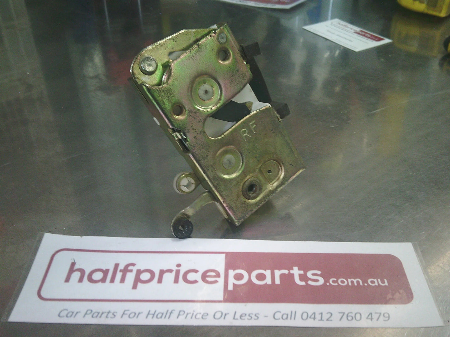 Holden XC Barina Genuine Right Hand Front Drivers Door Lock Assembly Used Part