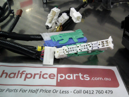 Honda CRV Genuine Engine Bay Wiring Loom Harness With Fuse Box New Part