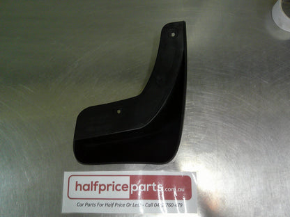 Holden CG Captiva Genuine Front Left Mud Flap (Mud Flap ONLY) New Part