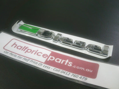 Holden Epica Genuine Right Hand Guard Diesel Emblem New Part