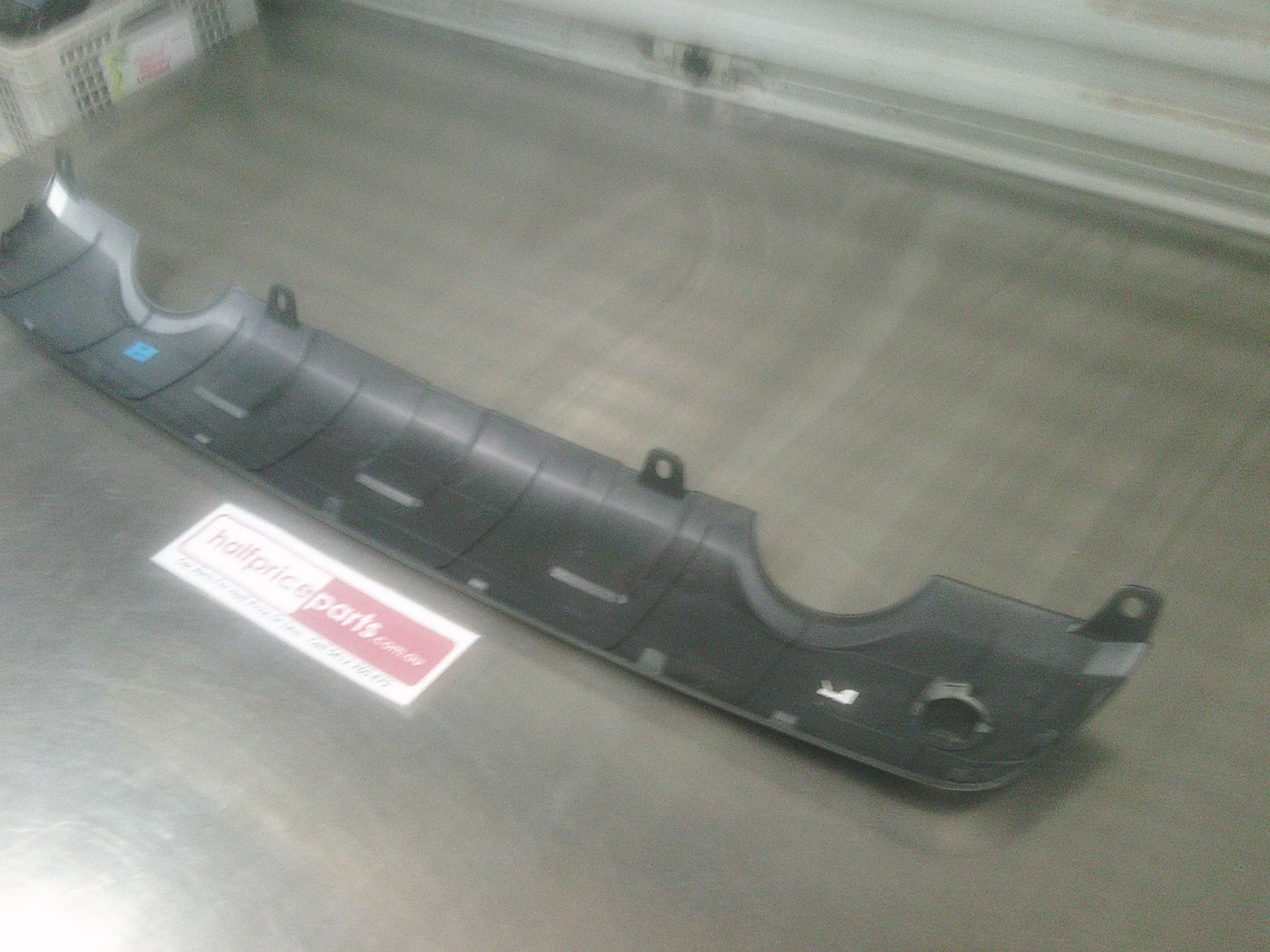 Holden Captiva L7L Genuine Rear Lower Bumper Skid Plate New Part