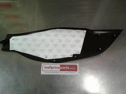 Holden BL Astra Genuine Front Floor Console Extension Trim Panel New Part