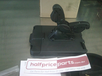Holden VF Commodore Sedan/Ute/Wagon Genuine IPad Holder Kit New Part