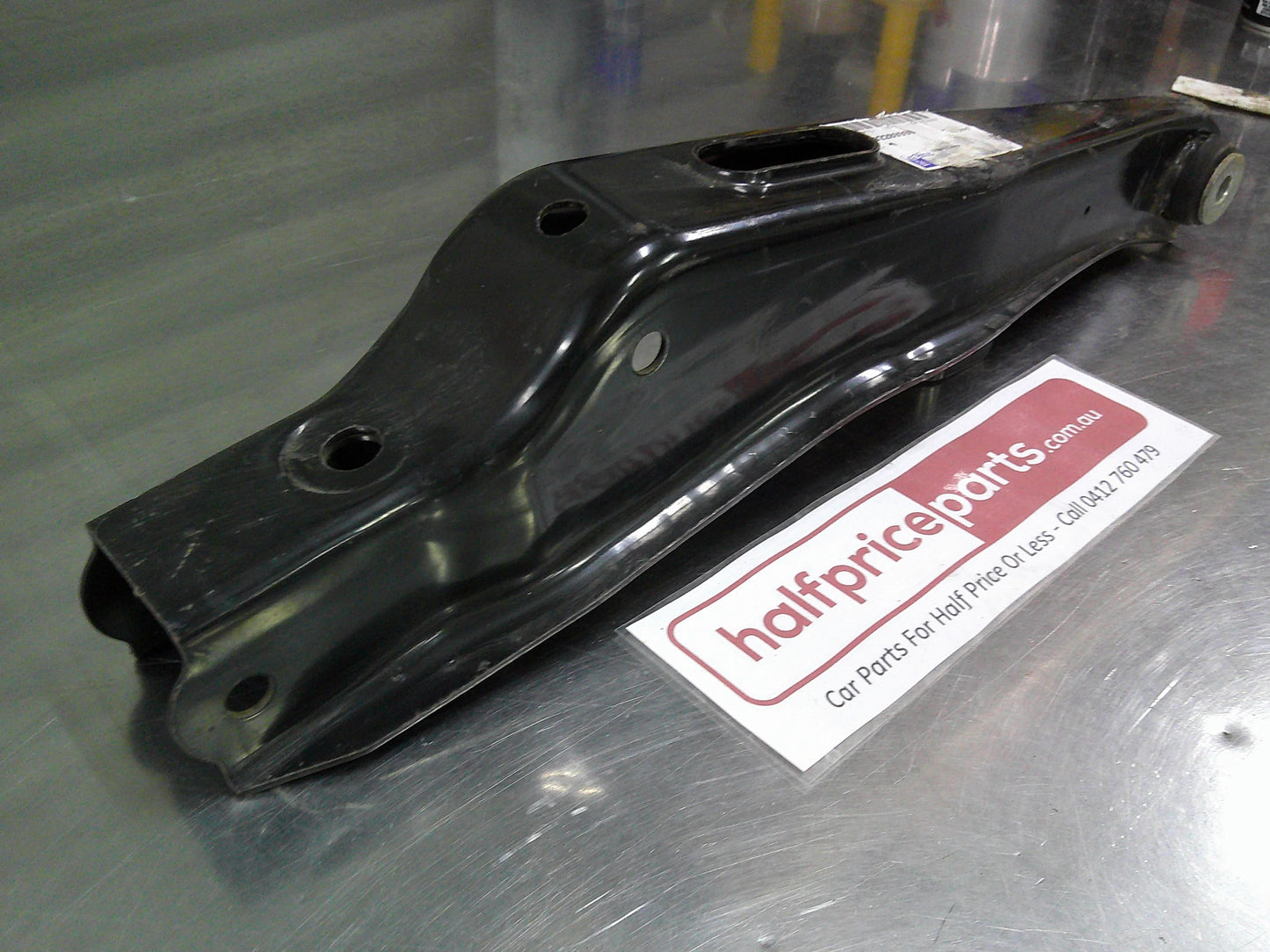 Holden VE/VF Commodore Sedan Genuine Rear Lower Trailing Control Arm Assembly New Part