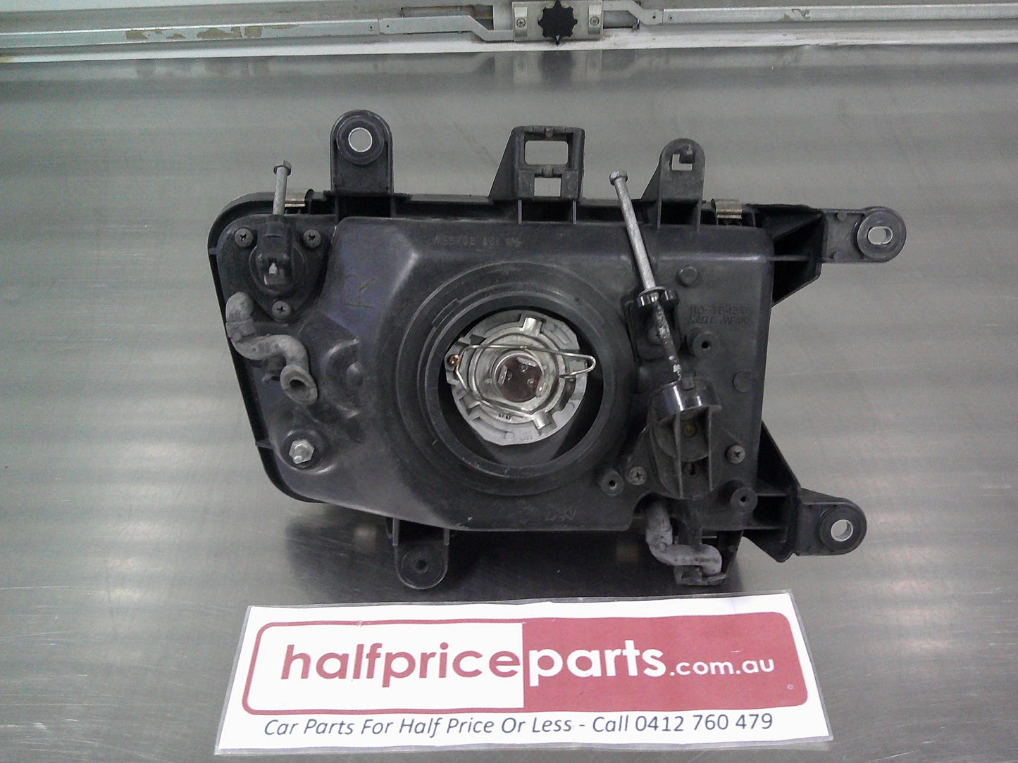Toyota Surf Genuine Right Hand Front Headlight Reconditioned Used Part