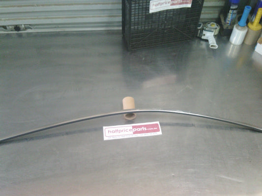 Nissan Altima SR Genuine Left Hand Front Door Moulding Chrome New Part