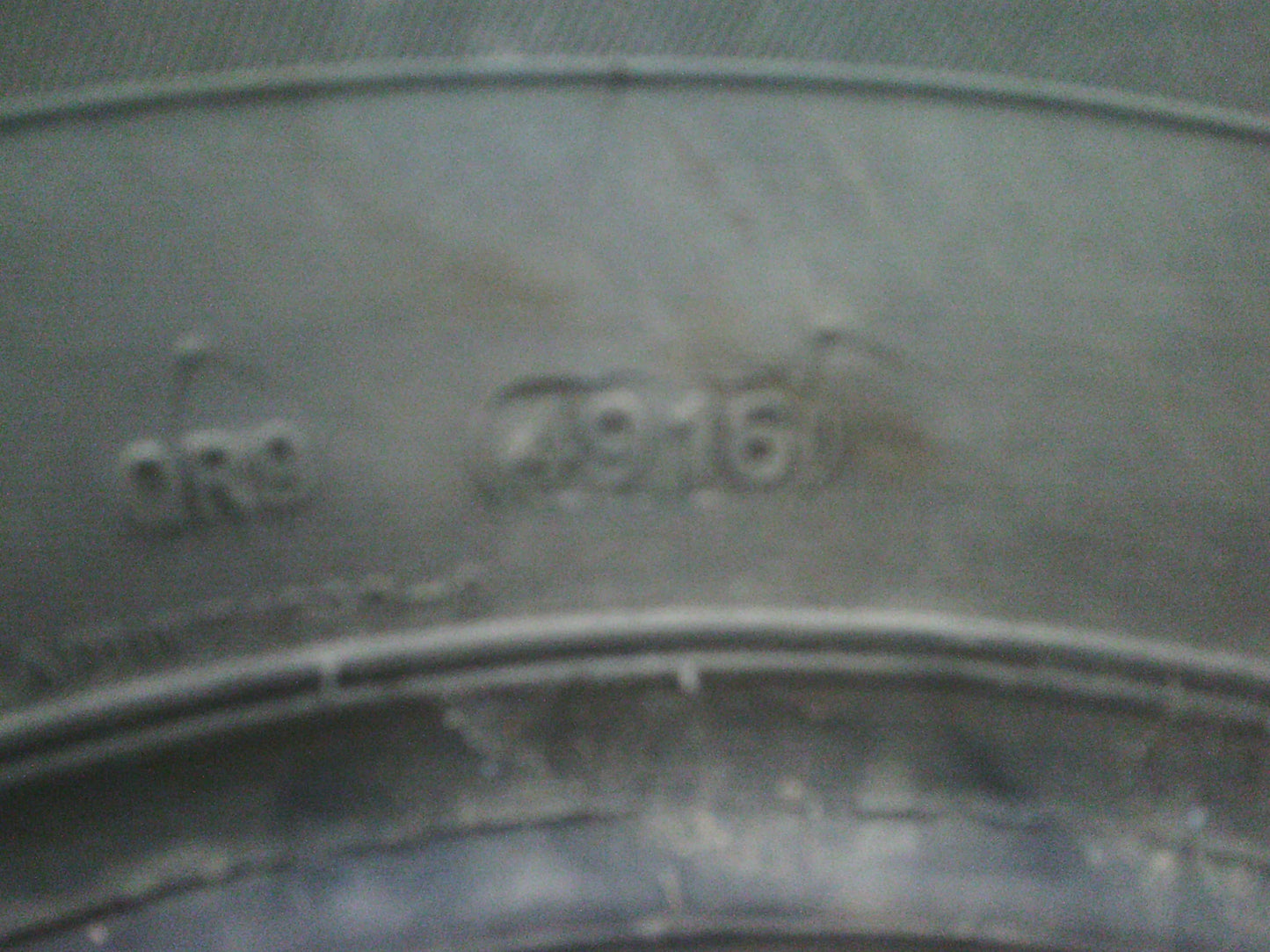 Gladiator QR900 M/T Tyre 28575R16 (This Tyre Is Out Of Date 2016) New Part