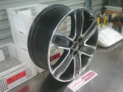 Holden Acadia Alloy Rim 20x8J (Suits Repair And Paint) (Black And Gray) Used Part
