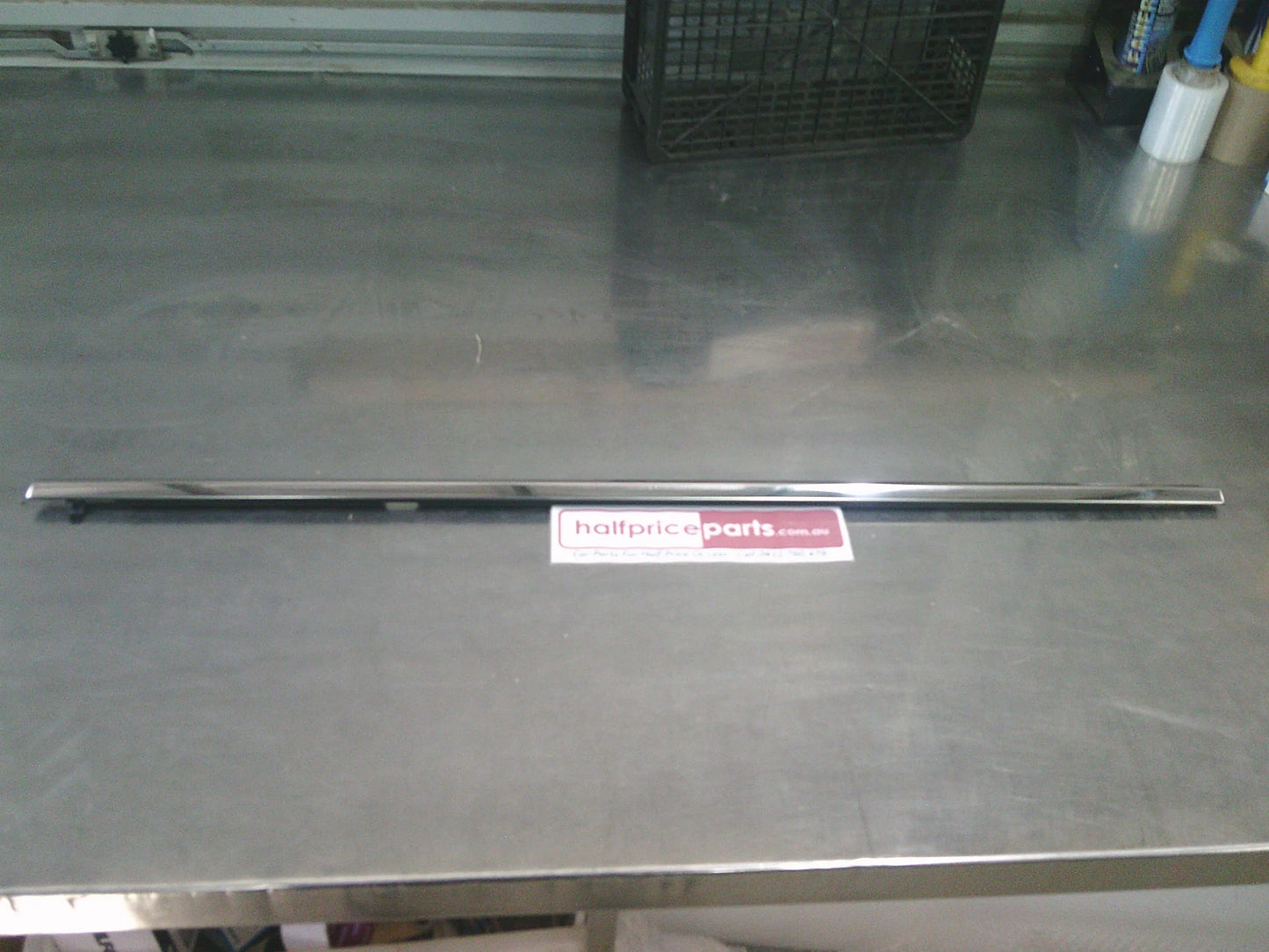 Honda Accord Genuine Right Hand Rear Door Weather Strip Moulding New Part