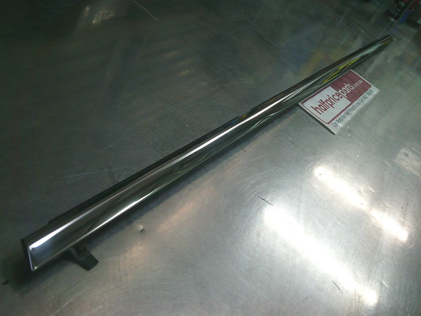 Honda Accord Genuine Right Hand Rear Door Weather Strip Moulding New Part