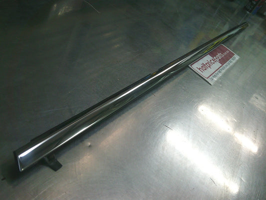 Honda Accord Genuine Right Hand Rear Door Weather Strip Moulding New Part