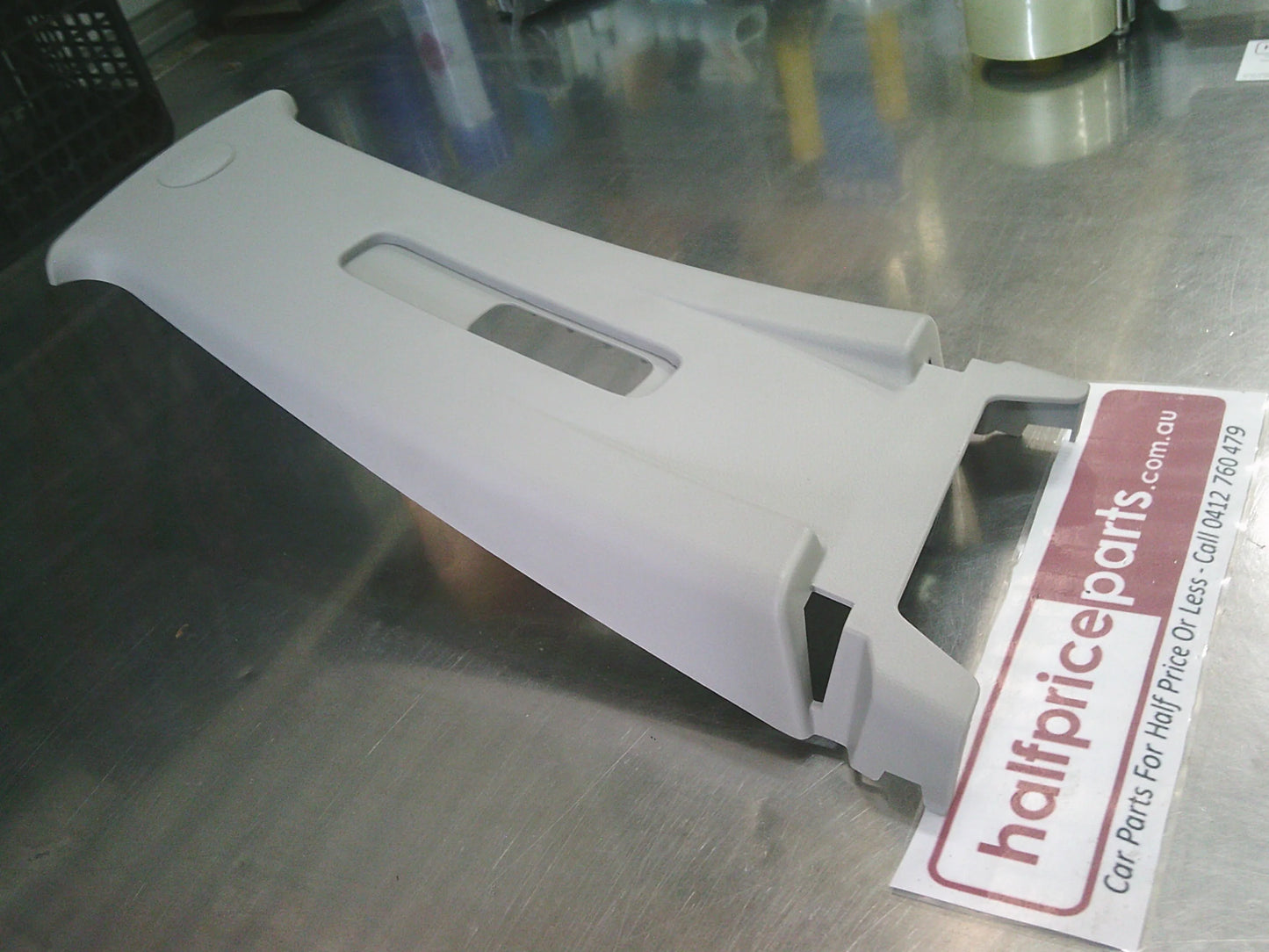 Holden Captiva CG7 Genuine Right Hand Upper B-Pillar Seat Belt Garnish New Part