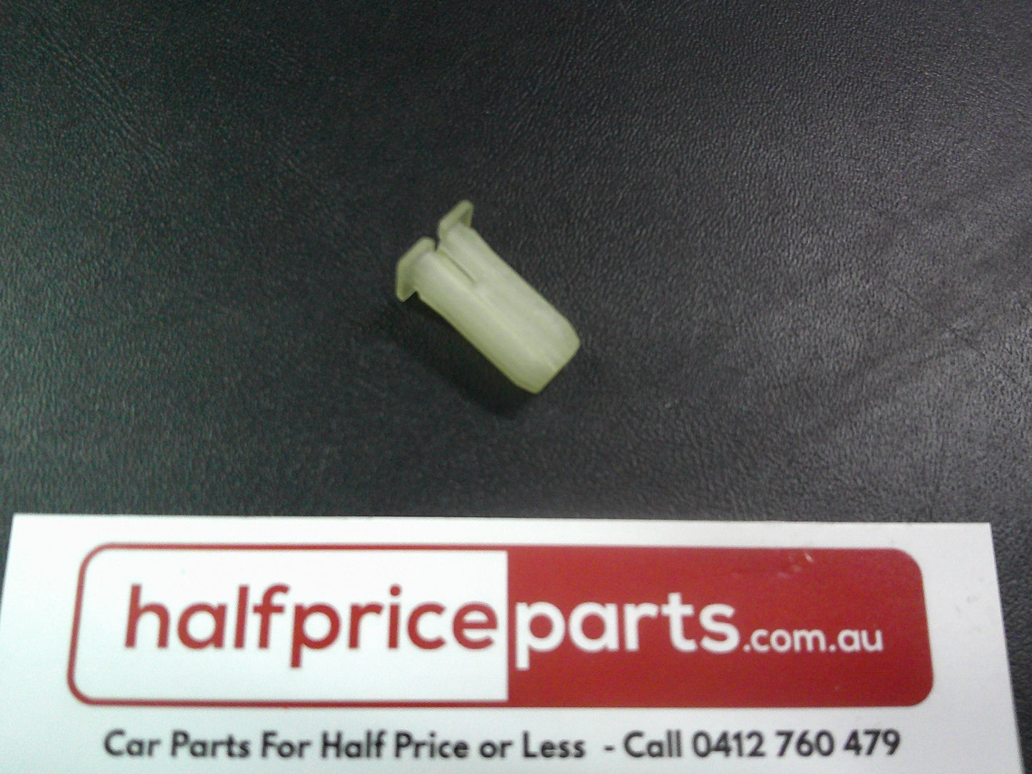 Holden VF Commodore Genuine Air Deflector Retainer Nut New Part