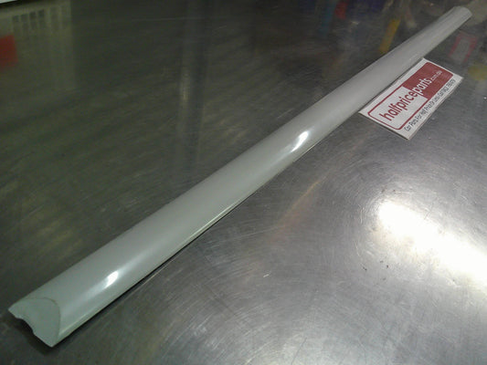 Holden VS Commodore Genuine Left Front Door Moulding (New Unpainted)New Part.