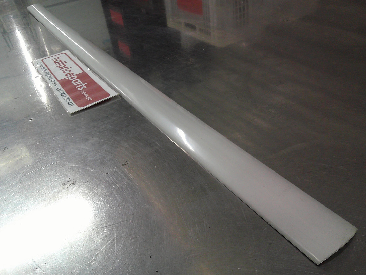 Holden VS Commodore Genuine Left Front Door Moulding (New Unpainted)New Part.
