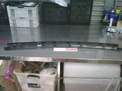 Holden Commodore HSV/VE/VF/GTS/Clubsport Genuine Left And Right Hand Door Roof Moulding New Part