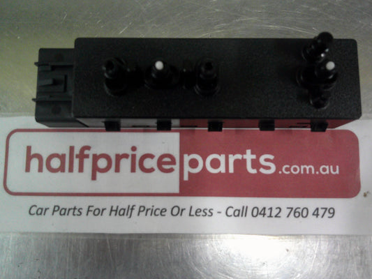 Holden Equinox/Cruze/Malibu Genuine Front Right Hand (Passenger) Side Power Seat Adjustment Switch New Part