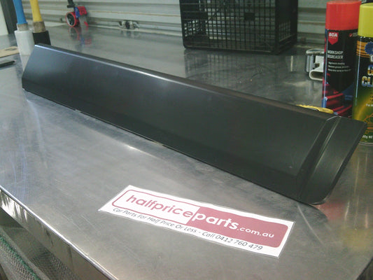 Holden CG Captiva Genuine Right Hand Lower Outer Door Moulding New Part