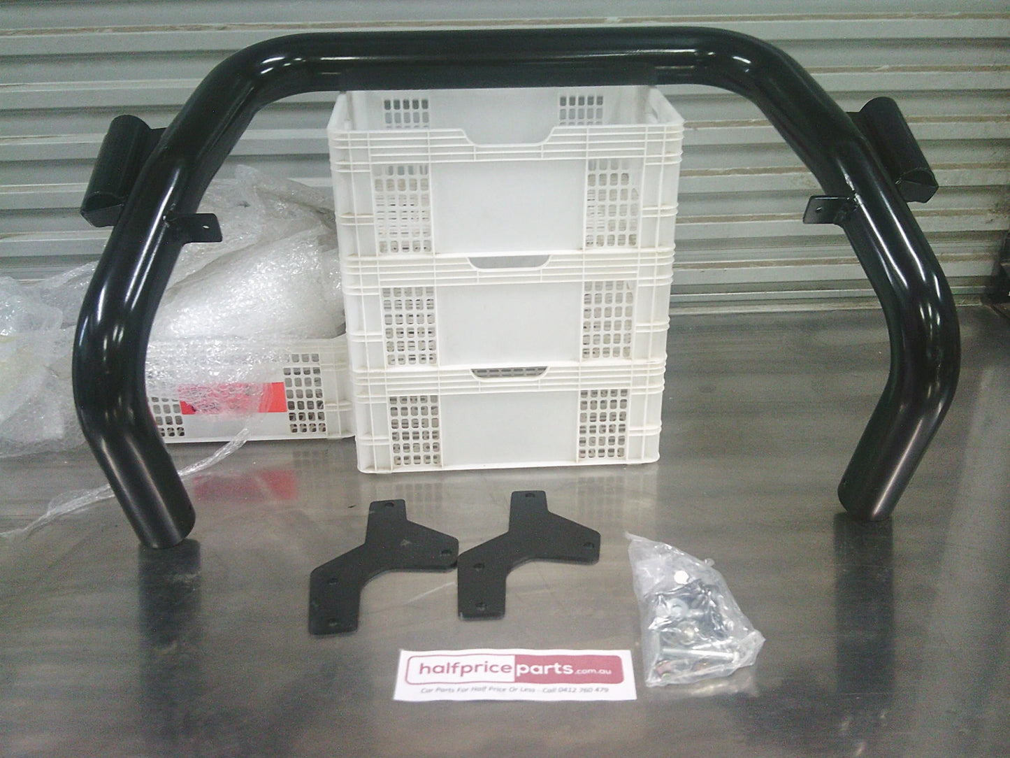 Front Nudge Bar With Builders Rack Mounts Black With Fitting Kit And Bolt Kit (Vehicle Unknown) New Part