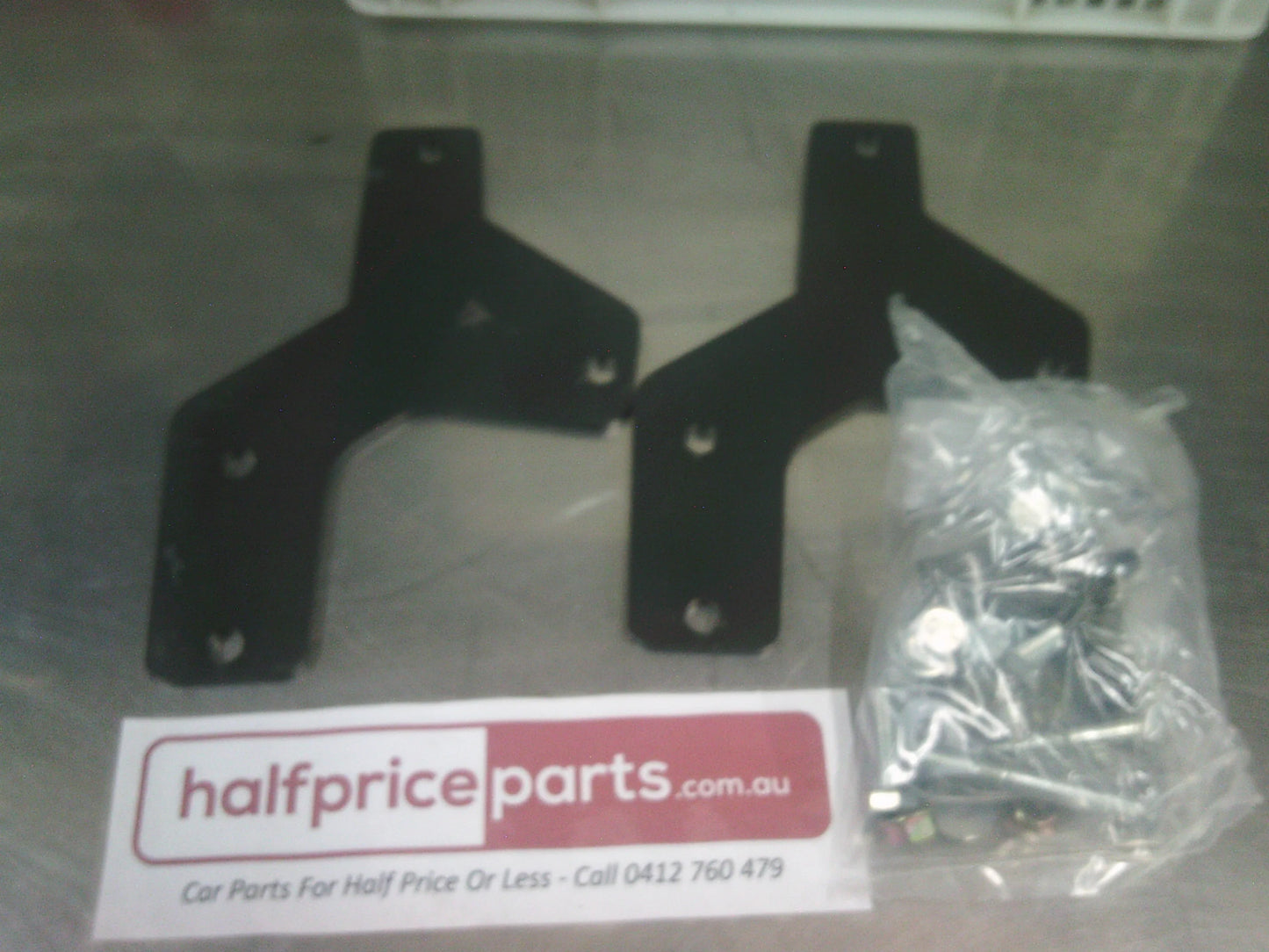 Front Nudge Bar With Builders Rack Mounts Black With Fitting Kit And Bolt Kit (Vehicle Unknown) New Part