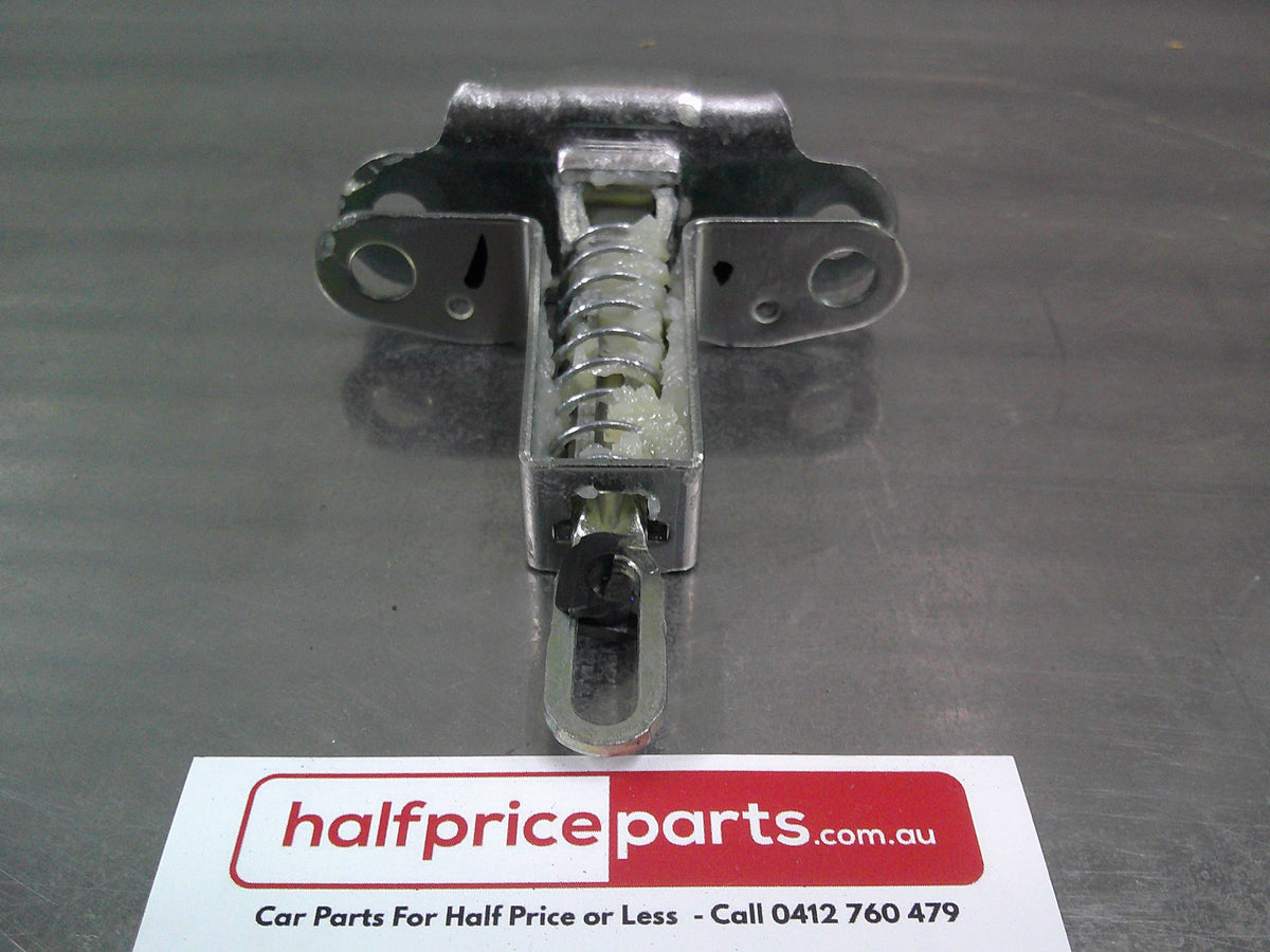 Isuzu D-Max Genuine Left Hand Rear Tail Gate Rod And Latch Assembly New Part