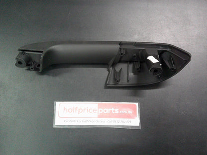 Holden CG Captiva Genuine Left Hand Rear Inner Door Handle New Part