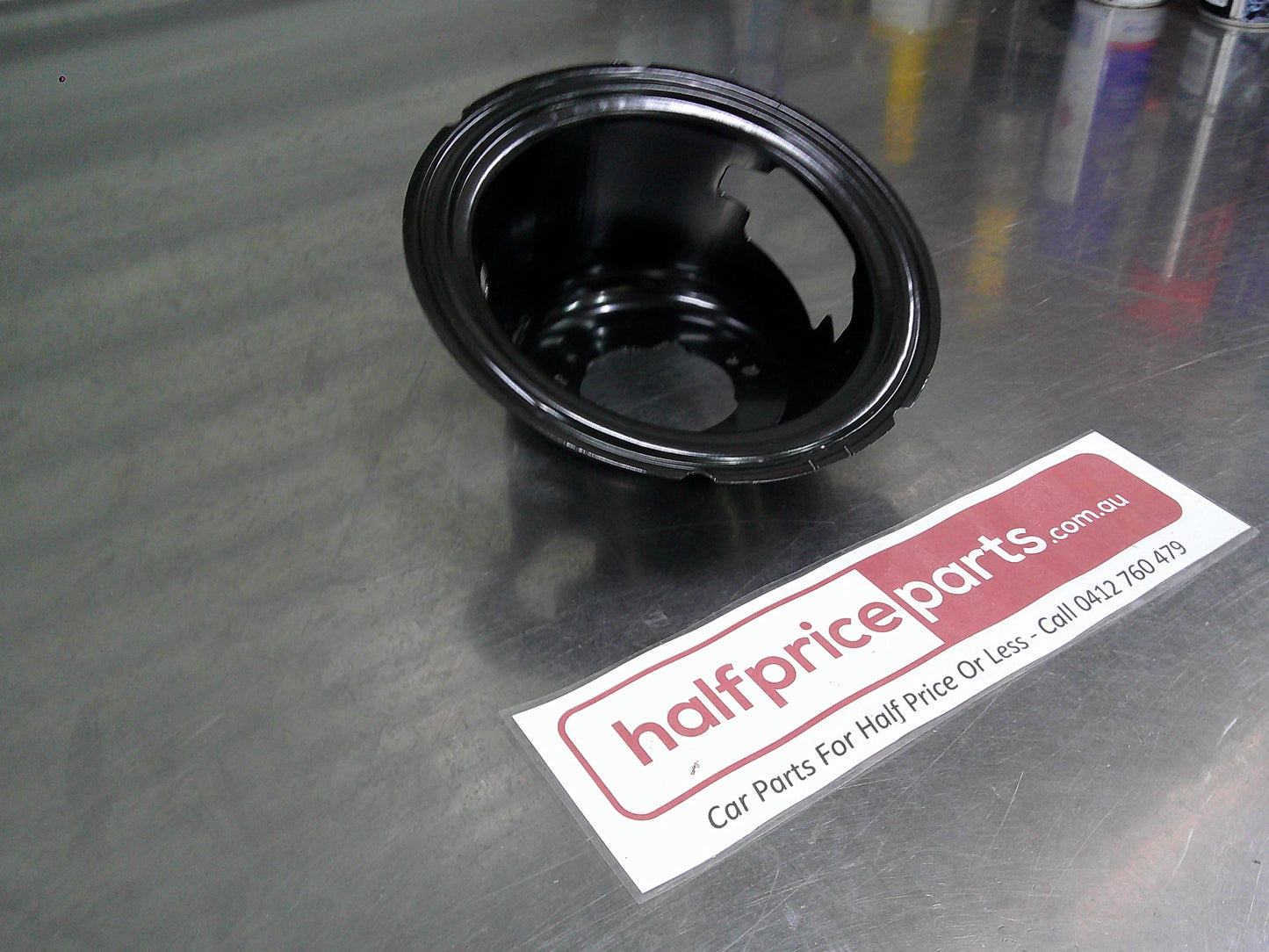Holden CG Captiva Maxx Genuine Fuel Tank Filler Housing New Part