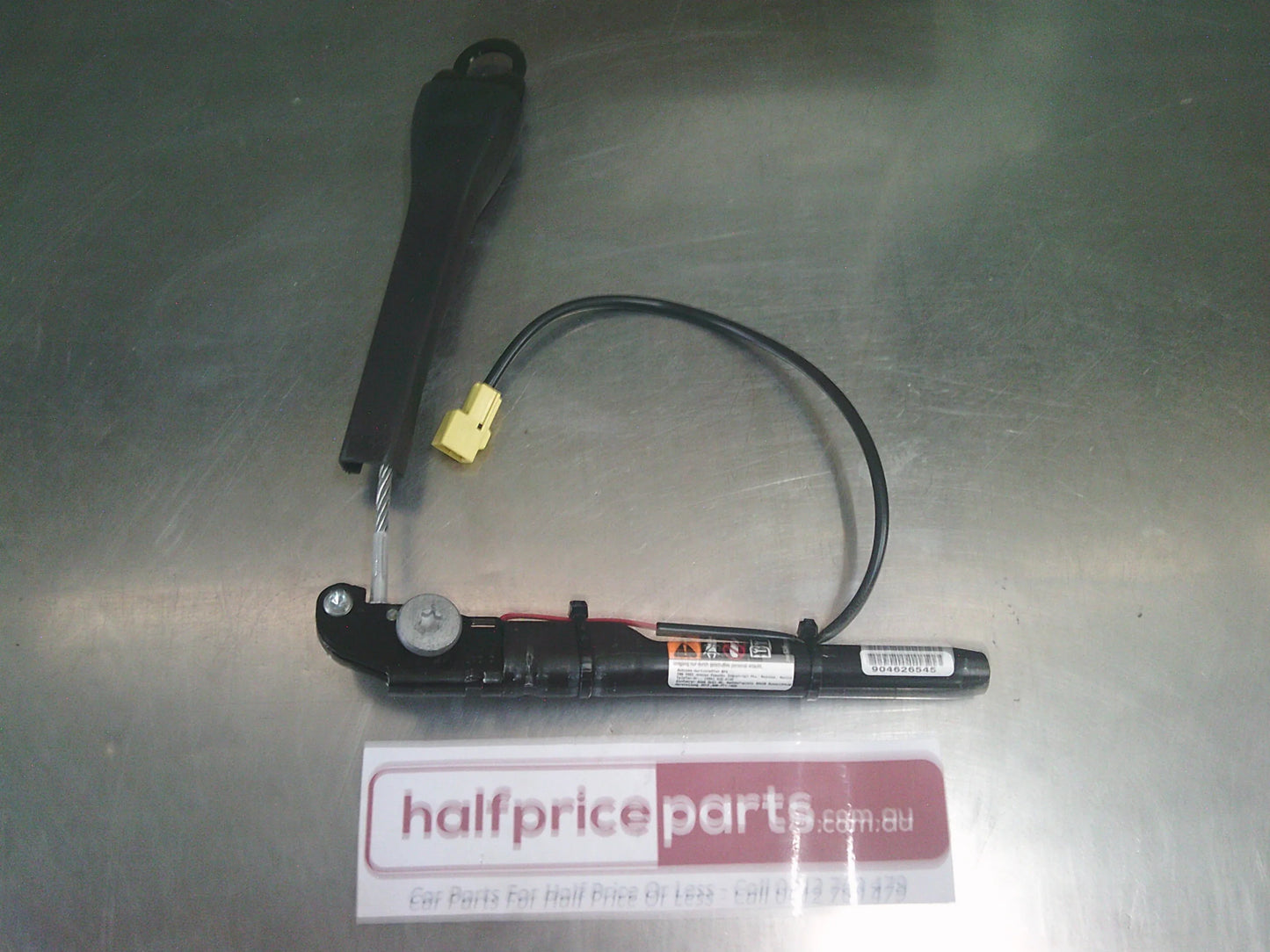Holden CG/CG7 Captiva Genuine Left Hand Front Seat Belt Tensioner New Part