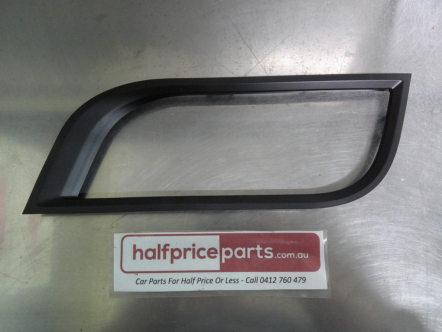 Holden RG Trailblazer Genuine Black Right Hand Front Fog Light Bezel New Part