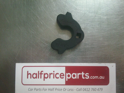 Holden VE Commodore Genuine Upper Intake Manifold Insulator -  New Part