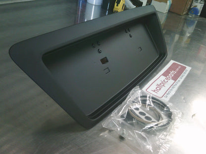 Holden VY/VZ Commodore Genuine Rear Boot Lid Centre Garnish Trim Surround New Part