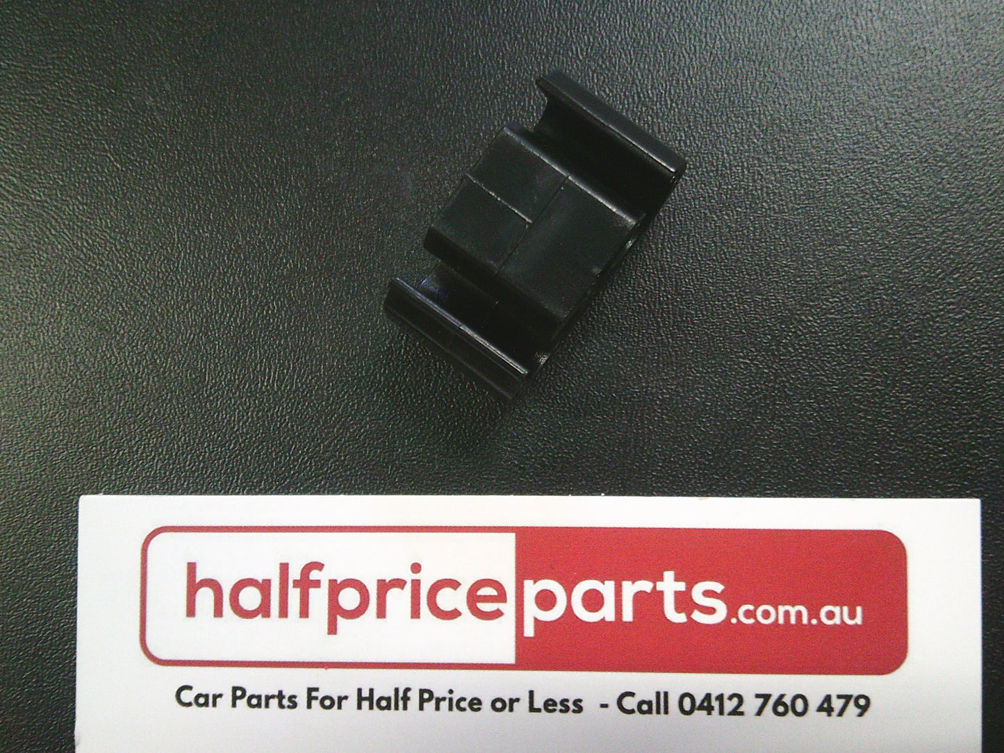 Holden RG Colorado Genuine Auto Trans Pipe Clip New Part