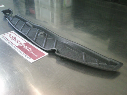 Holden Astra-K Left Hand Front Inner Guard Seal New Part