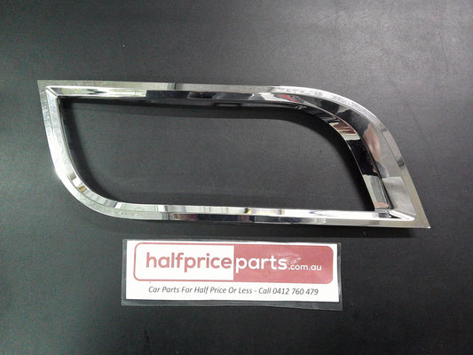 Holden RG Trailblazer Genuine Chrome Left Hand Front Fog Light Bezel New Part