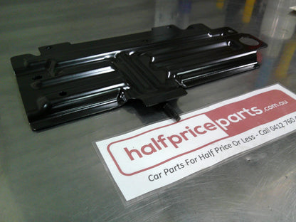 Holden WM Caprice Genuine Battery Tray Reinforcement Brace New Part
