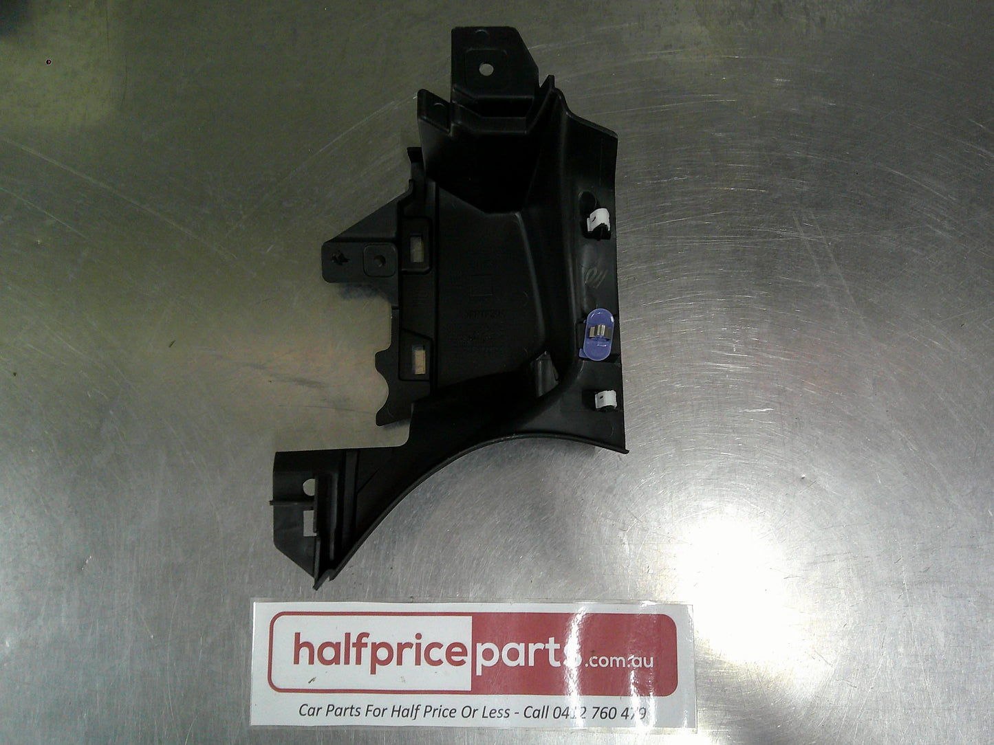 Holden VE Sports Wagon Genuine Right Hand Rear Seat Belt Retractor Cover Trim New Part