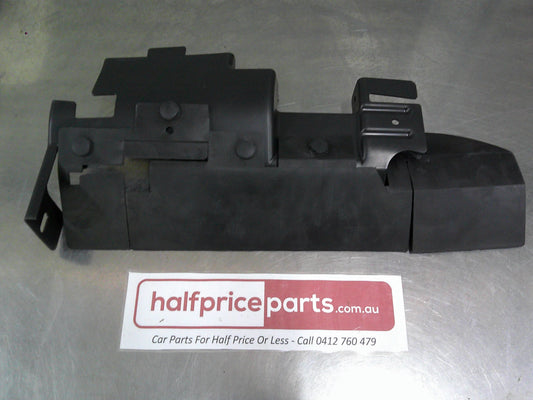 Holden Malibu Genuine Left Hand Front Radiator Air Deflector New Part