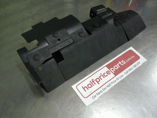 Holden Malibu Genuine Left Hand Front Radiator Air Deflector New Part