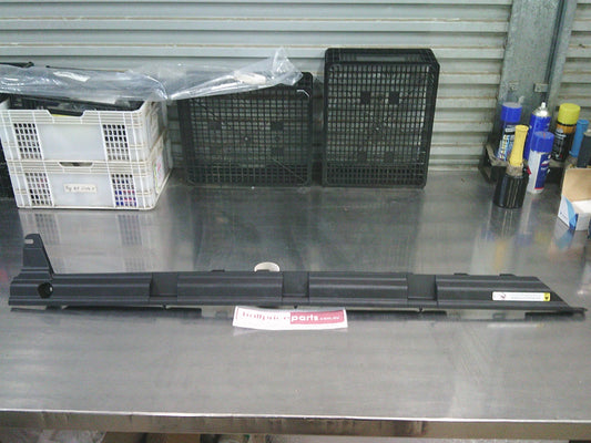 Holden RG Colorado Dual Cab Genuine Passenger Side Inner Tub Liner Trim New Part