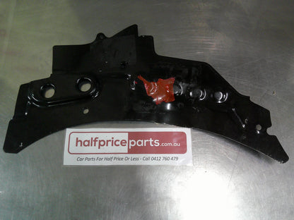 Holden Trax Genuine Right Hand Front Side Wheel Well Reinforcement New Part