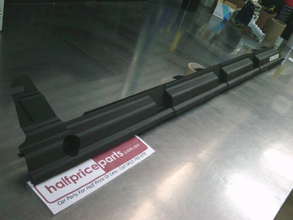 Holden RG Colorado Dual Cab Genuine Passenger Side Inner Tub Liner Trim New Part