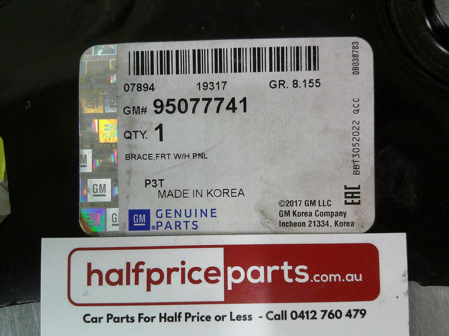 Holden Trax Genuine Right Hand Front Side Wheel Well Reinforcement New Part