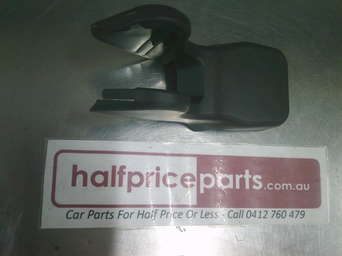 Holden CG Captiva 5 Genuine Left Hand Rear Seat Riser Cover Trim New Part