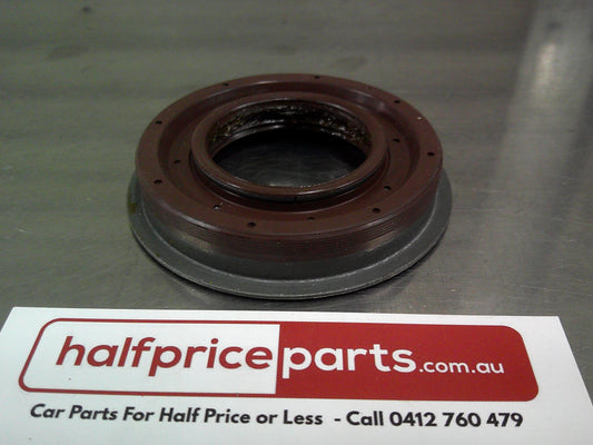 Holden Malibu Genuine Front Wheel Seal Drive Shaft Seal New Part