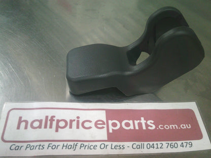 Holden CG Captiva 5 Genuine Left Hand Rear Seat Riser Cover Trim New Part