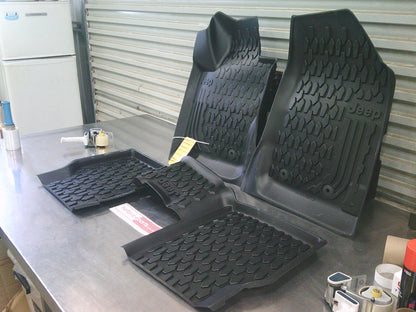 Jeep Compass Genuine All Weather Front And Rear Mat Set New Part