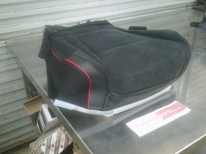 Hyundai Tucson Left Hand Front Seat Base Cover New Part