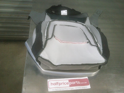 Hyundai Tucson Left Hand Front Seat Base Cover New Part